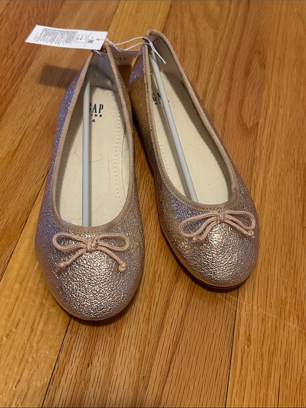 🎉NWT🎉 GAP Girls Metallic Pink Ballet Flats with Bow size 4